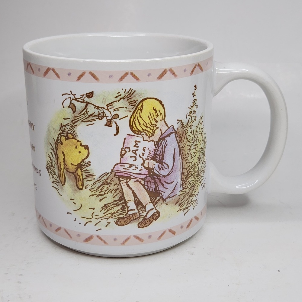 DISNEY Classic Winnie the Pooh Mug Christopher Robin Coffee Tea Cup